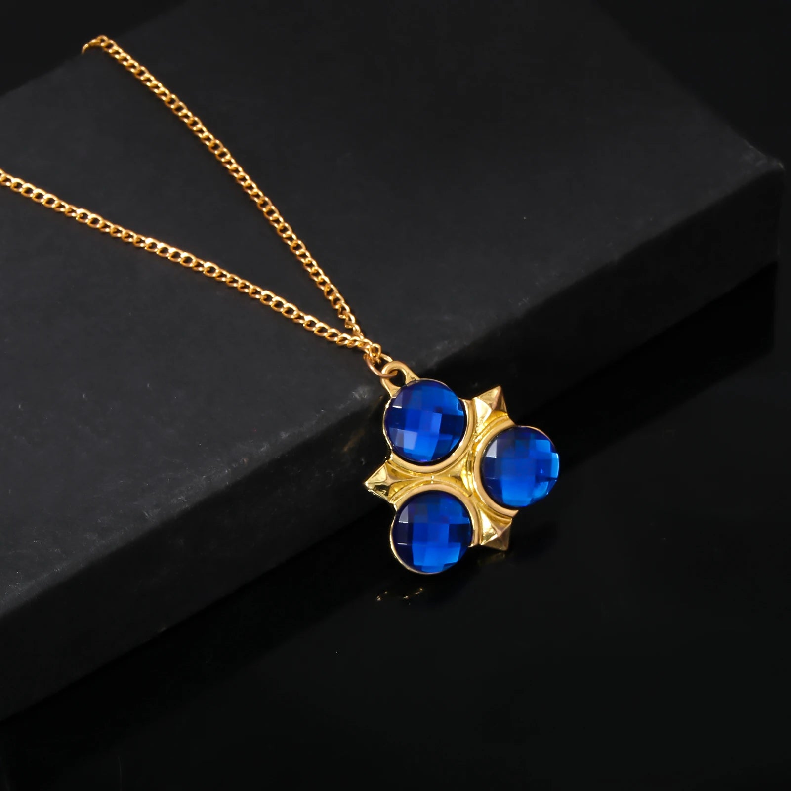 Breath Of The Wild Sapphire Necklace