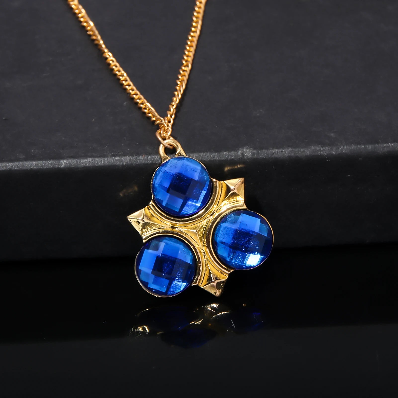 Breath Of The Wild Sapphire Necklace
