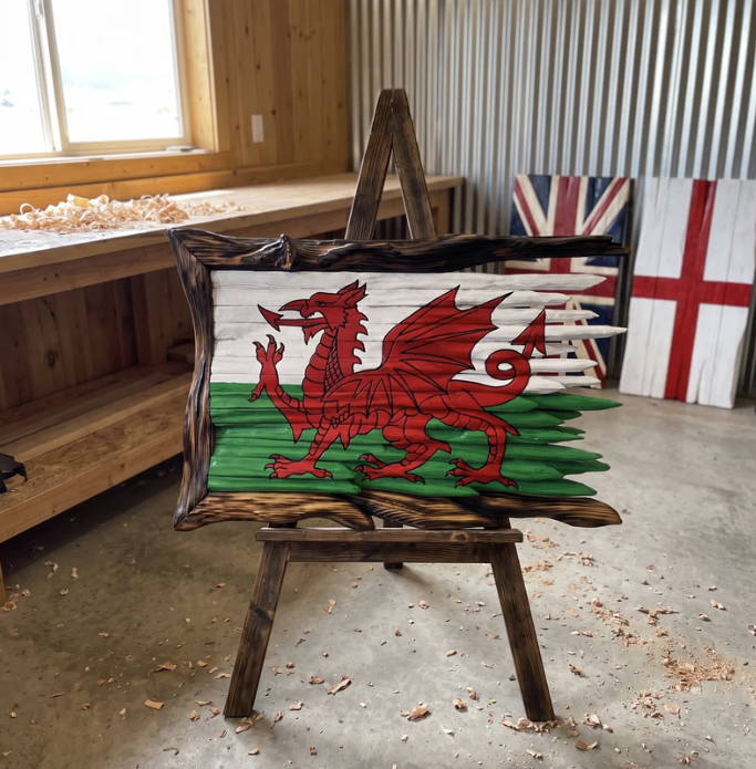 HANDCRAFTED WOODEN ART